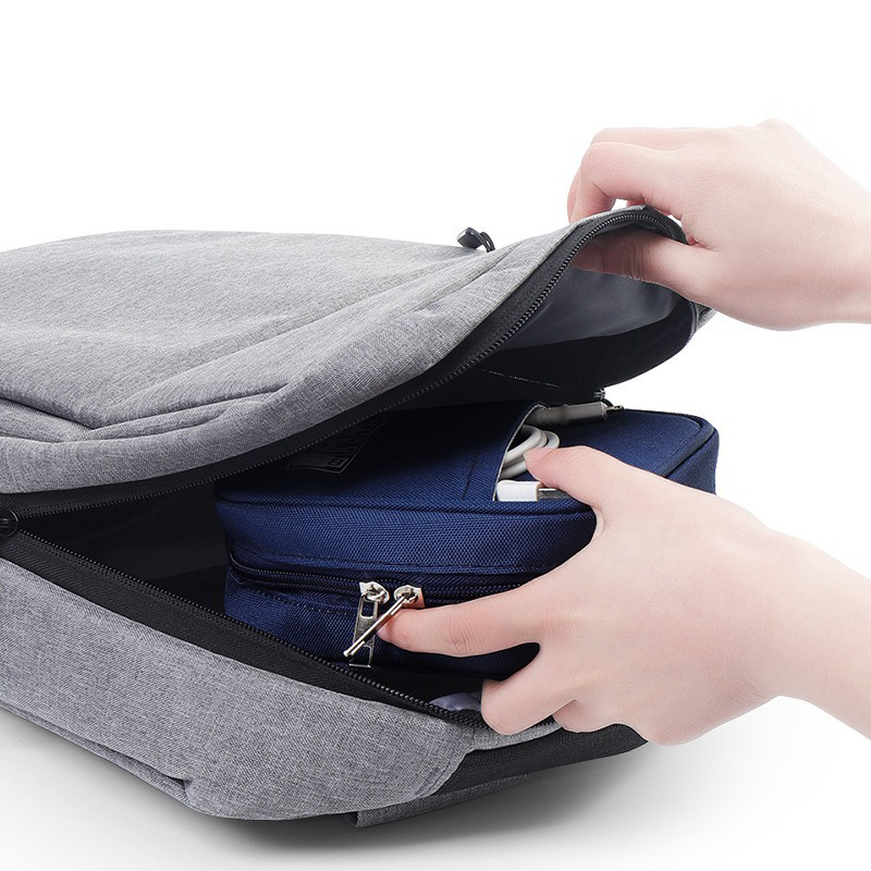 Nowa podróżna torba z organize – Cable Management Bag recenzja i cena